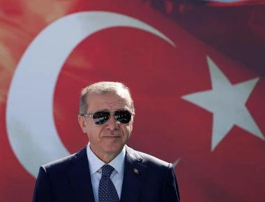 Ο Ρ.Τ.Ερντογάν αποκαλεί Αμερικανούς και Κούρδους «βρόμικους πισινούς» και εκφράζει την απέχθειά του γι' αυτούς